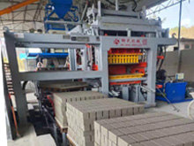 免托板磚機生產空心磚